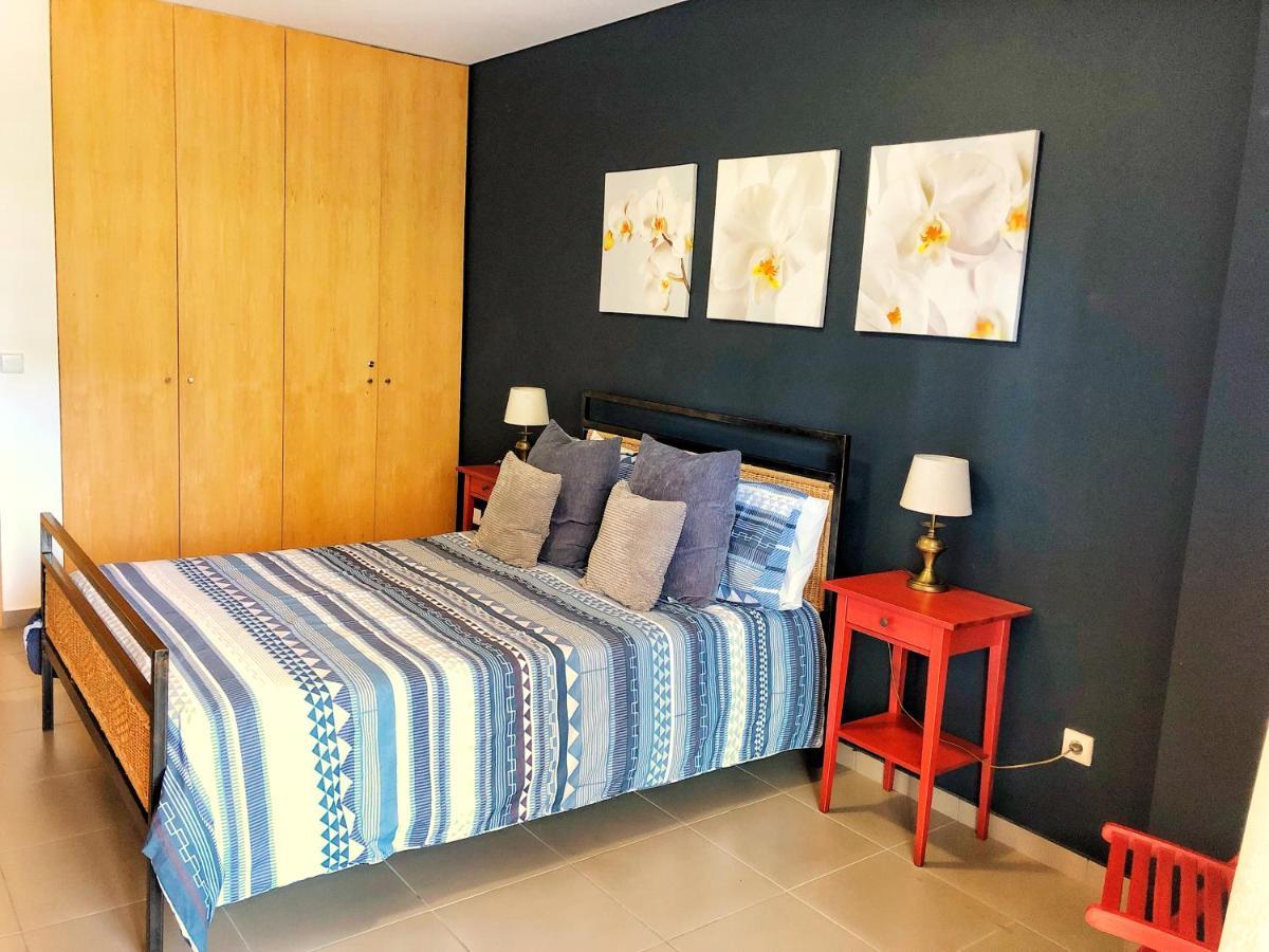 Beautiful Apartment In Paradisiac Praia Da Rocha ポルティマン エクステリア 写真