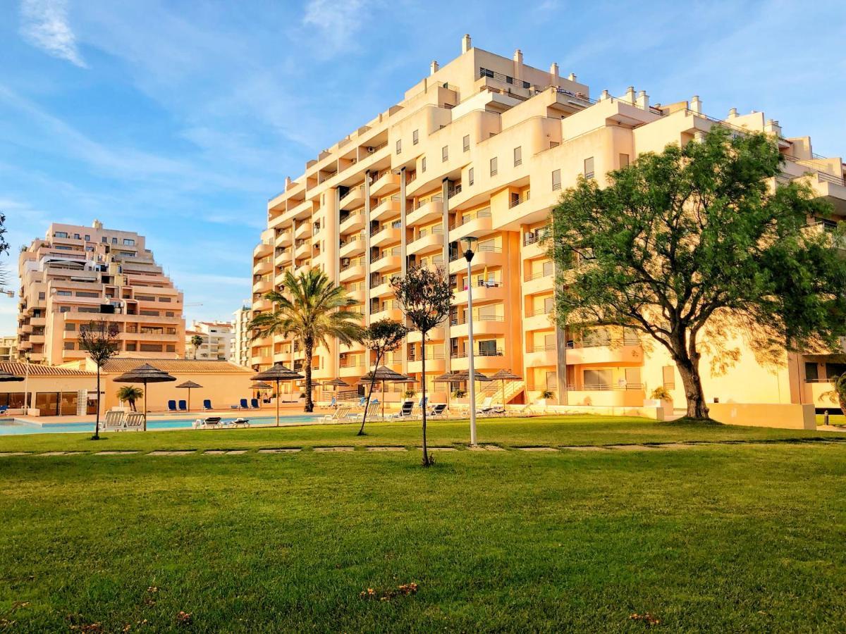Beautiful Apartment In Paradisiac Praia Da Rocha ポルティマン エクステリア 写真